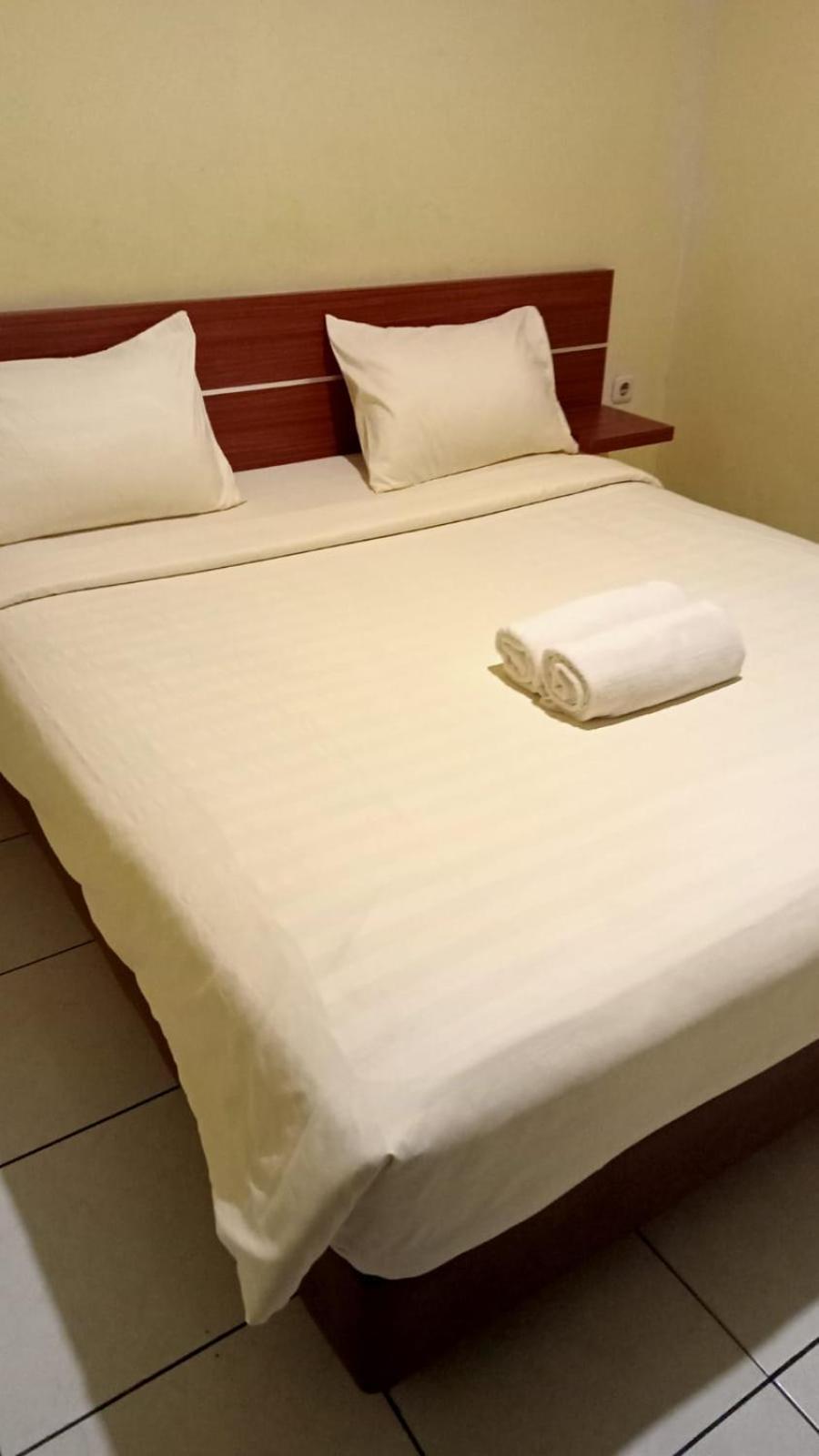 Guest House Permata Tawakal Джакарта Экстерьер фото