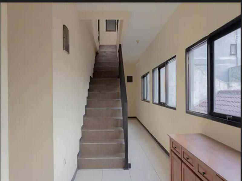 Guest House Permata Tawakal Джакарта Экстерьер фото